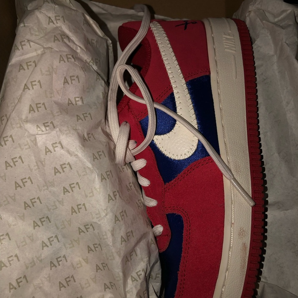 Nike Air Force 1